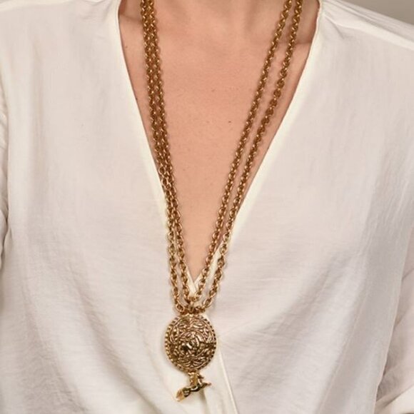 Chanel Textured Horse Motif Double Strand Gold Necklace - Picture 10 of 12